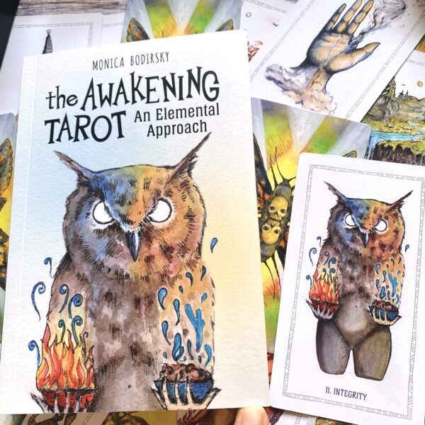 The Awakening Tarot : An Elemental Approach